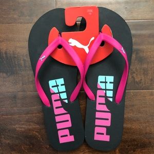 NWT Womens’s Puma Sandals